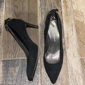 Black suede Stuart Weitzman pumps size 6